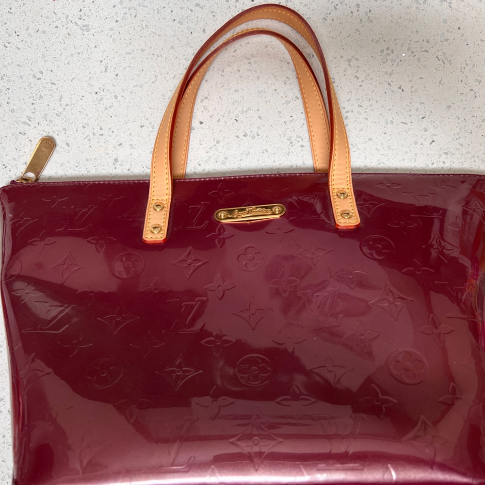 Louis Vuitton Bellevue Purse Handbag